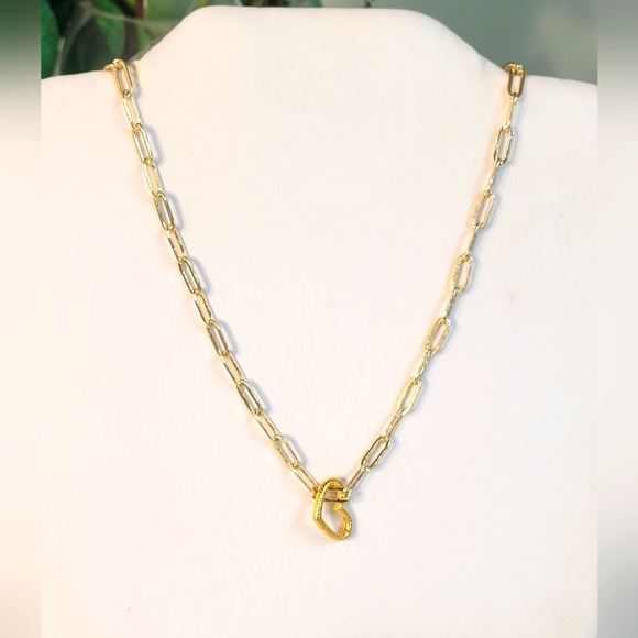 18KGP STAINLESS STEEL PAPERCLIP NECKLACE with heart charm NWT - Picture 2 of 9